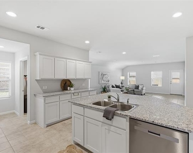 13504 Gunsmoke Lane - Photo Thumbnail 9