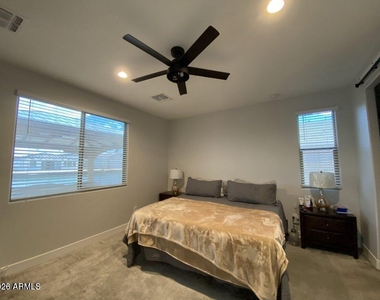 40505 W Agave Road - Photo Thumbnail 10