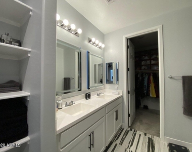 40505 W Agave Road - Photo Thumbnail 8