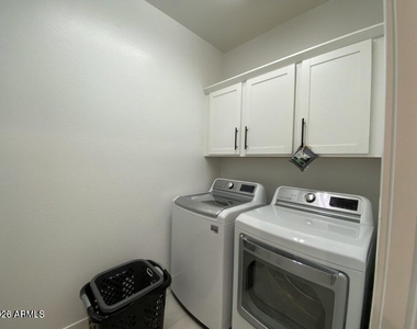 40505 W Agave Road - Photo Thumbnail 4