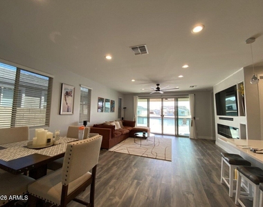 40505 W Agave Road - Photo Thumbnail 7
