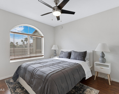 10080 E Mountainview Lake Drive - Photo Thumbnail 9