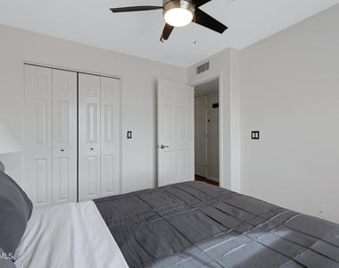 10080 E Mountainview Lake Drive - Photo Thumbnail 14