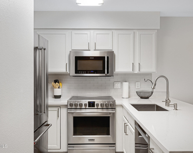 10080 E Mountainview Lake Drive - Photo Thumbnail 17