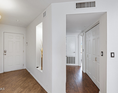 10080 E Mountainview Lake Drive - Photo Thumbnail 13