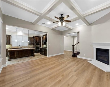 1213 Lewiston Drive - Photo Thumbnail 6