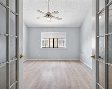 5590 Spring Valley - Photo Thumbnail 17