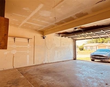 153 W Way Drive - Photo Thumbnail 19