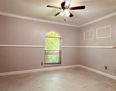 153 W Way Drive - Photo Thumbnail 13