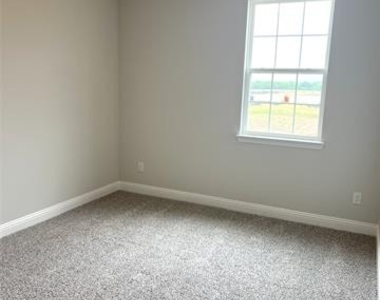 3010 Camilli Cove - Photo Thumbnail 16