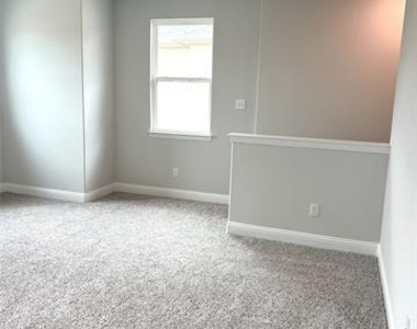 3010 Camilli Cove - Photo Thumbnail 12