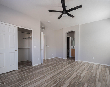 7312 E Mills Street - Photo Thumbnail 12