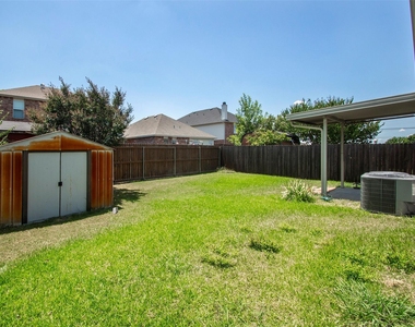 2812 Paddock Way - Photo Thumbnail 25