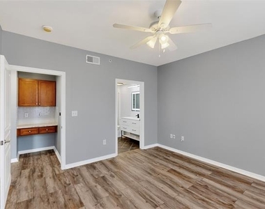 330 Las Colinas Boulevard E - Photo Thumbnail 14