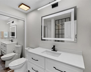 330 Las Colinas Boulevard E - Photo Thumbnail 15