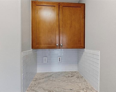 330 Las Colinas Boulevard E - Photo Thumbnail 19