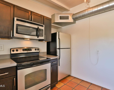 4243 E Campbell Avenue - Photo Thumbnail 15