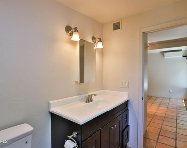 4243 E Campbell Avenue - Photo Thumbnail 22