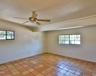 4243 E Campbell Avenue - Photo Thumbnail 7