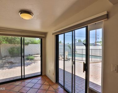 4243 E Campbell Avenue - Photo Thumbnail 17