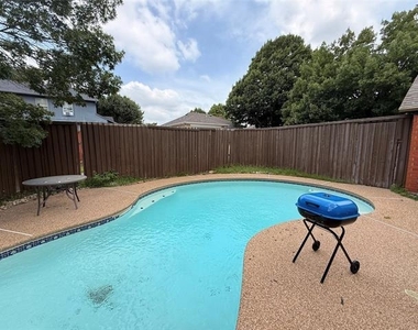 4209 Mulberry Drive - Photo Thumbnail 19