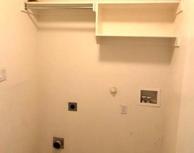 8055 Raleigh Drive - Photo Thumbnail 20