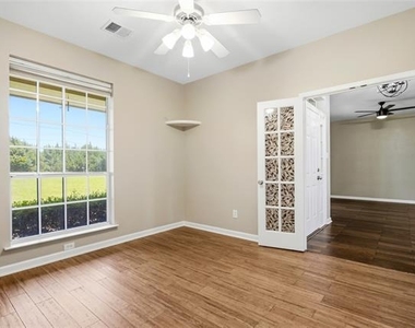 2621 Taylor Boulevard - Photo Thumbnail 14