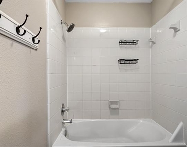 2621 Taylor Boulevard - Photo Thumbnail 19