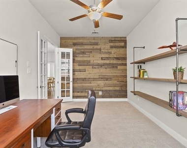 6637 Elderberry Way - Photo Thumbnail 19