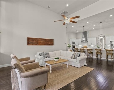6637 Elderberry Way - Photo Thumbnail 16
