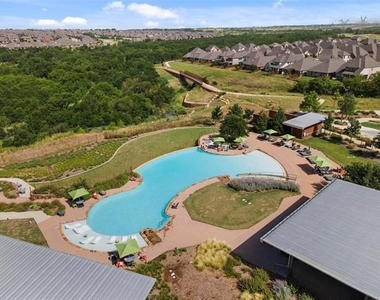 6637 Elderberry Way - Photo Thumbnail 33