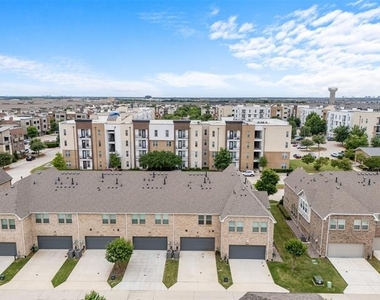 6140 Silverado Trail - Photo Thumbnail 16