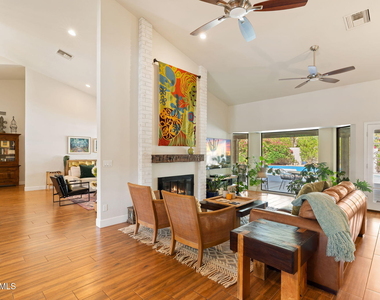 12917 N 75th Street - Photo Thumbnail 11