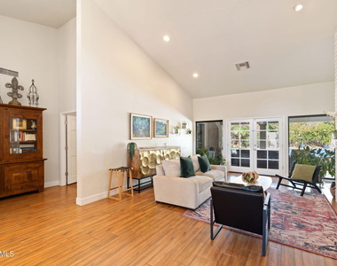12917 N 75th Street - Photo Thumbnail 13
