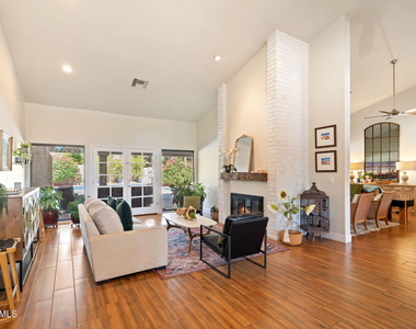 12917 N 75th Street - Photo Thumbnail 6