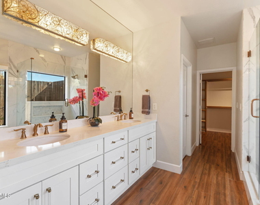 12917 N 75th Street - Photo Thumbnail 35