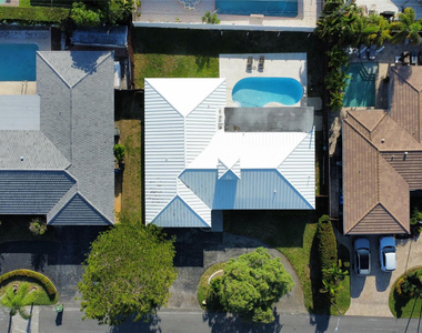 4761 Ne 28th Avenue - Photo Thumbnail 3