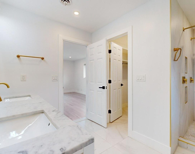 4761 Ne 28th Avenue - Photo Thumbnail 26