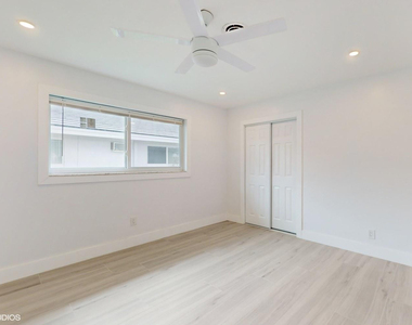 4761 Ne 28th Avenue - Photo Thumbnail 17