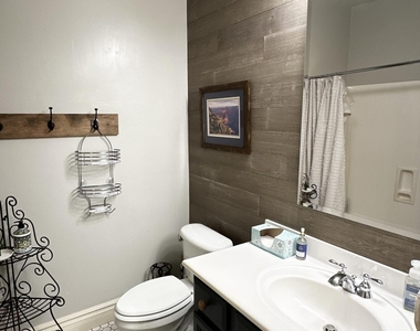2303 E Dogwood Drive - Photo Thumbnail 33