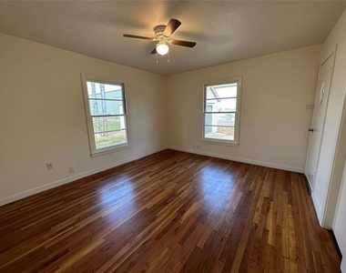 315 W Main Street - Photo Thumbnail 9