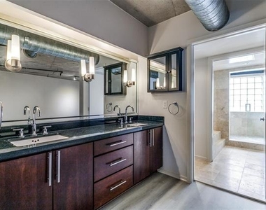 3110 Thomas Avenue - Photo Thumbnail 8