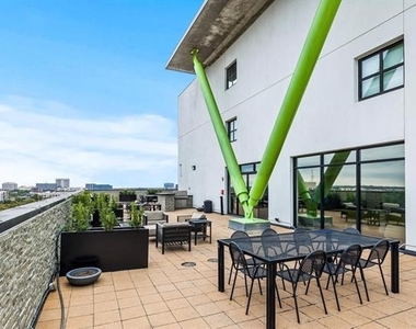 3110 Thomas Avenue - Photo Thumbnail 16