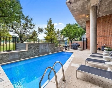 3110 Thomas Avenue - Photo Thumbnail 14