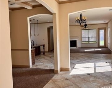 9001 Blue Water Drive - Photo Thumbnail 3