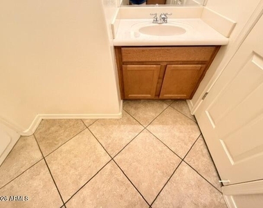 43514 N 44th Avenue - Photo Thumbnail 16
