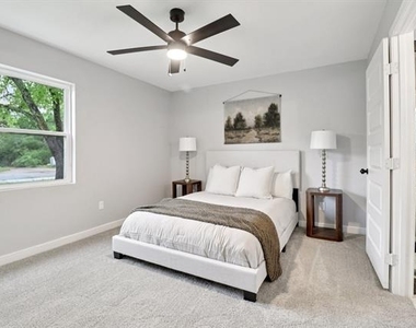 3818 Wenatche Drive - Photo Thumbnail 5