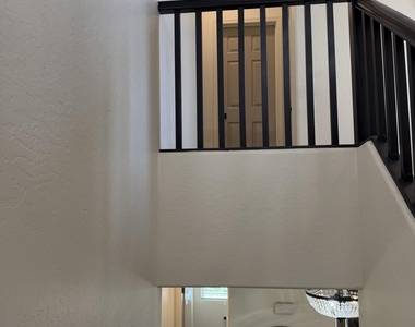 40693 W Bravo Drive - Photo Thumbnail 38