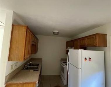 1501 W Houston - Photo Thumbnail 3