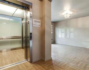 4107 Bowser Avenue - Photo Thumbnail 9